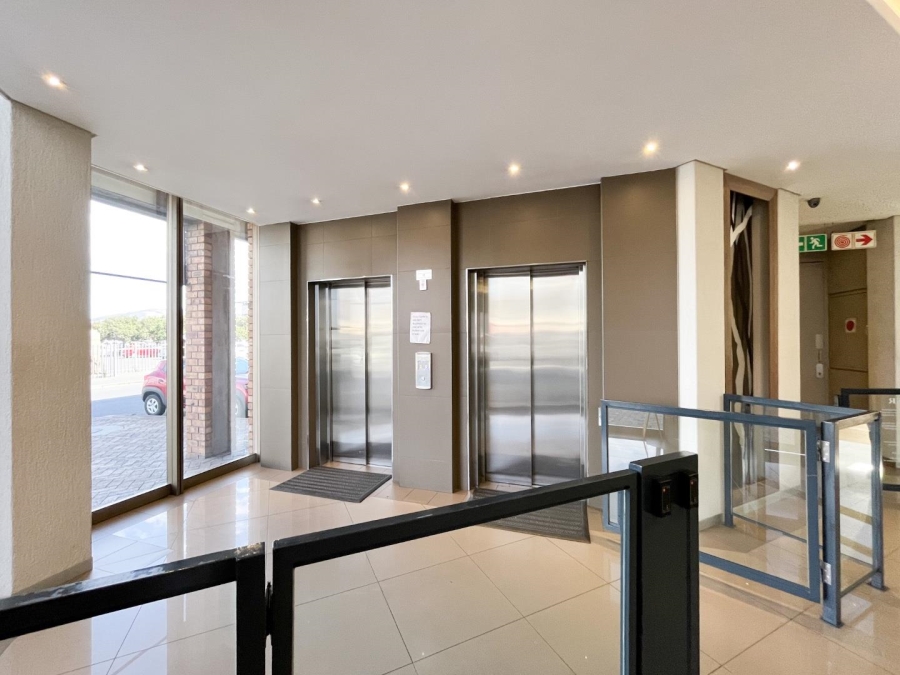 To Let commercial Property for Rent in Bellville Central Western Cape